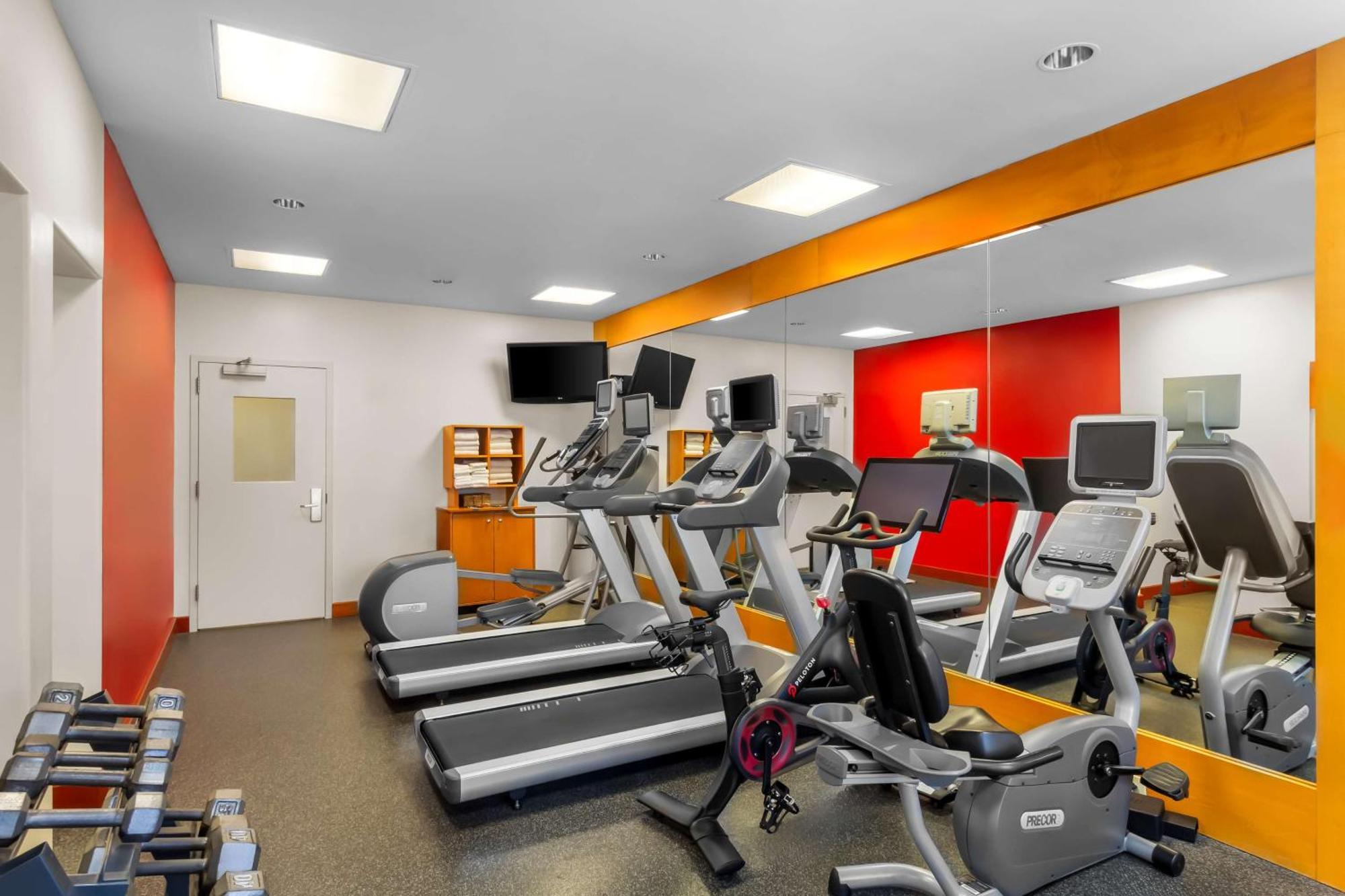 Acp Hotel Houston Westchase, Mod Collection By Sonesta エクステリア 写真